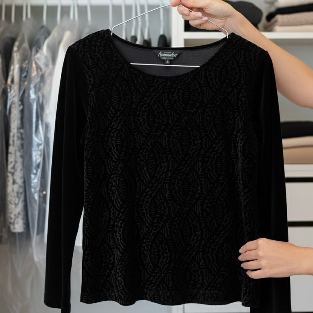 Black Velvet Burnout Textured Blouse Vintage Subtle Sparkle Holiday Party Y2K - Picture 3 of 5